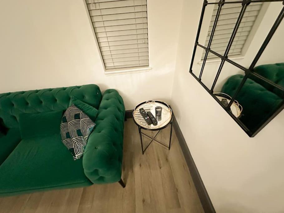 Apartment Beautiful Cosy 2 Bed Whole Flat