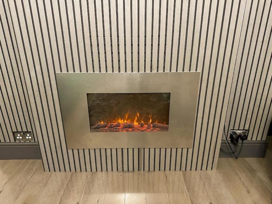 Beautiful Cosy 2 Bed Whole Flat Apartment